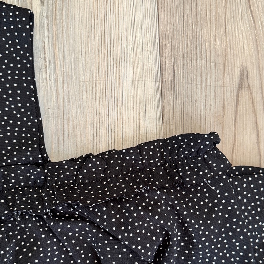 LC Lauren Conrad Black and White Polka‎ Dot Blouse - Picture 4 of 9
